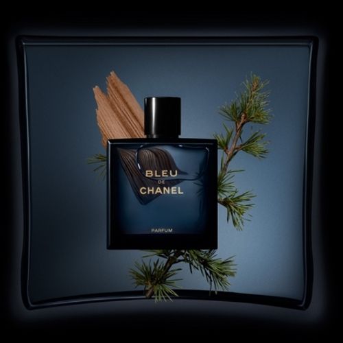 Le Parfum Bleu de Chanel and its composition