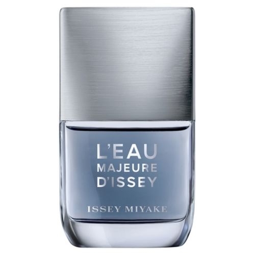 The bottle of Eau Majeure d'Issey