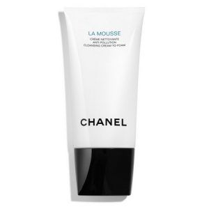 The Chanel "La Mousse" cleansing cream