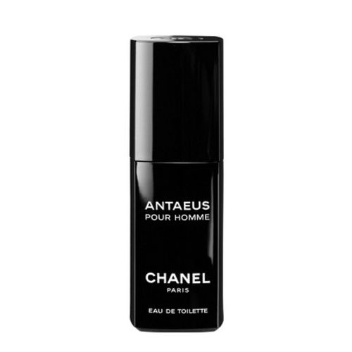 The hero of Chanel bears the name of Antaeus