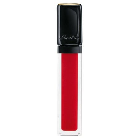 The new hybrid between gloss and lipstick according to Guerlain, the Liquid Lipstick KissKiss Liquid