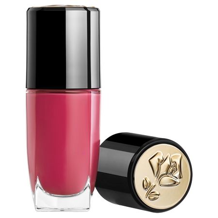 The beauty of your hands with Lancôme nail polishes