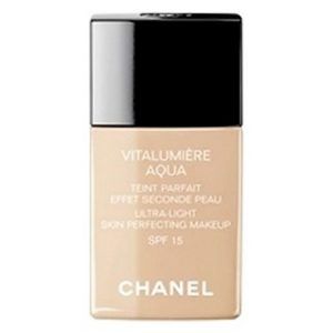 Chanel Vitalumière Aqua Foundation