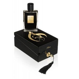 عطر باي كيليان عود عنبر