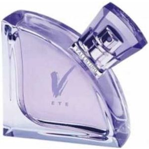 عطر في إيتي فالنتينو