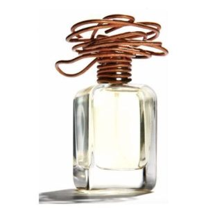 عطر منديتروسا لاكورا