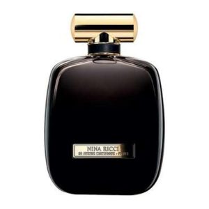 The daring essence of L'Extase Rose Absolue