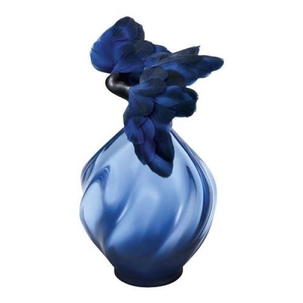 Le Crépuscule, a dark and narcotic version of L'Air Du Temps by Nina Ricci