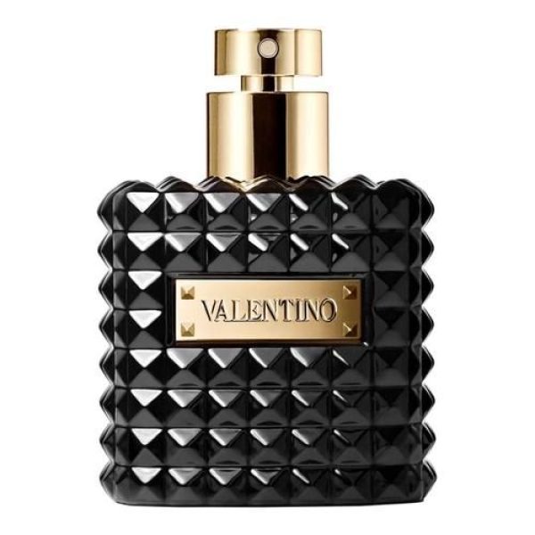 The Valentino Donna perfume gains in intensity