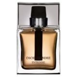 Dior Homme Intensifies the extreme sensuality of an evening fragrance