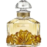 The femininity of the new Narciso Poudrée