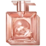 Idôle L’Intense by Lancôme, all the audacity of a woman added to the finesse of a bottle
