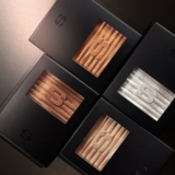 Sisley’s expertise in Phyto Ombre Éclat eye shadow